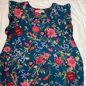 Pretty LOFT top! XL